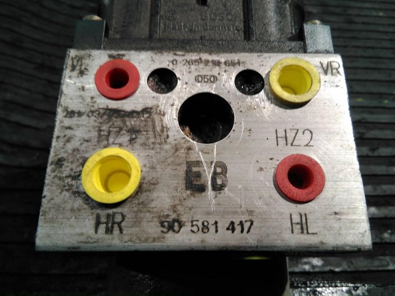 Recambio de abs para opel astra g berlina club referencia OEM IAM 0273004362  P3-A8-22-3