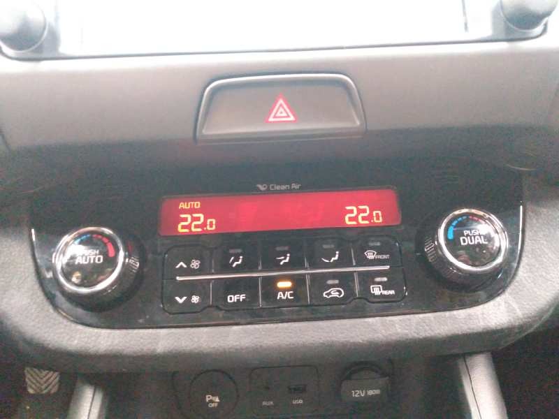 Recambio de mando climatizador para kia sportage drive 4x2 referencia OEM IAM 972503U800 JBQAA0399 E3-A3-30-2