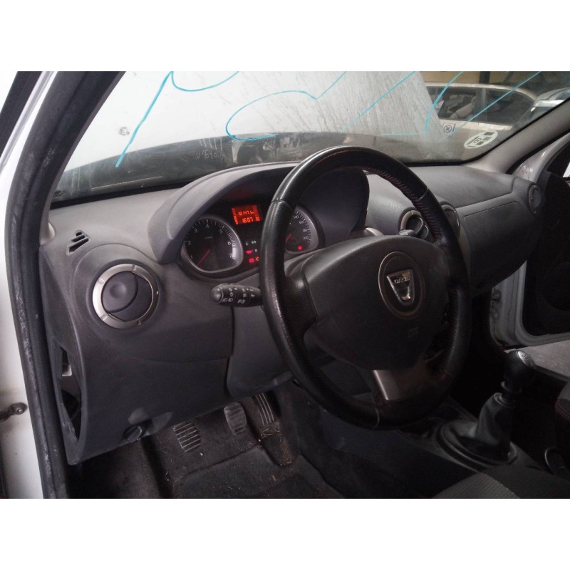 Recambio de salpicadero para dacia duster laureate 4x2 referencia OEM IAM   