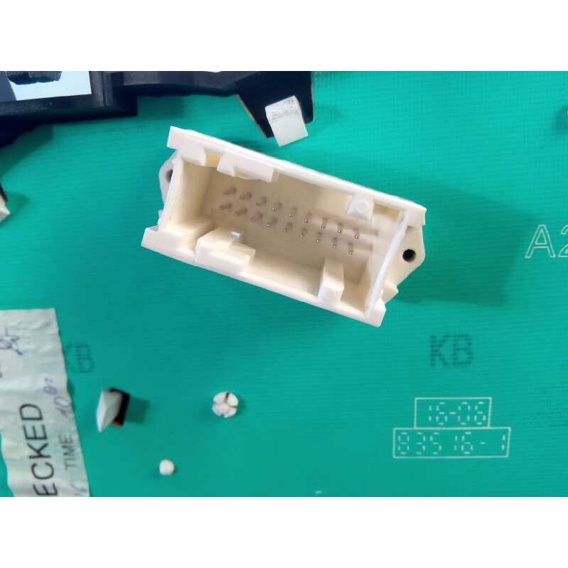 Recambio de cuadro instrumentos para peugeot 207 sport referencia OEM IAM 9662904880  E1-A4-51-2