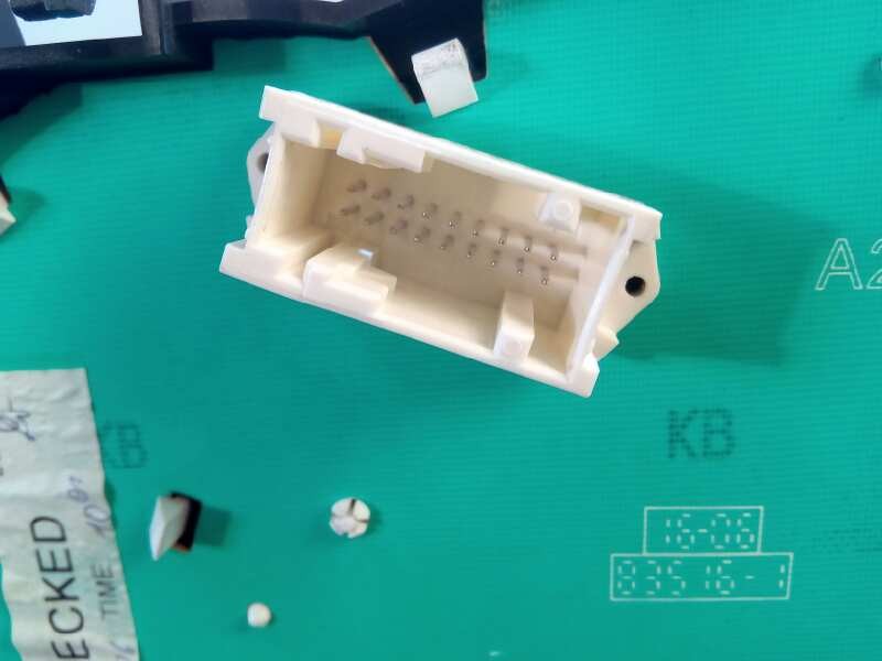 Recambio de cuadro instrumentos para peugeot 207 sport referencia OEM IAM 9662904880  E1-A4-51-2