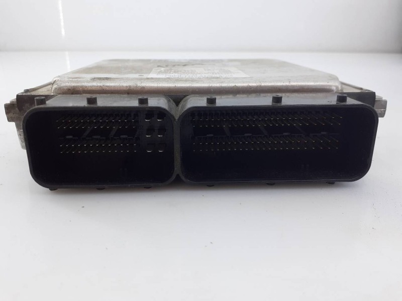 Recambio de centralita motor uce para infiniti q30 2.2d referencia OEM IAM A6519009702 A6519011102 E3-A1-4-3