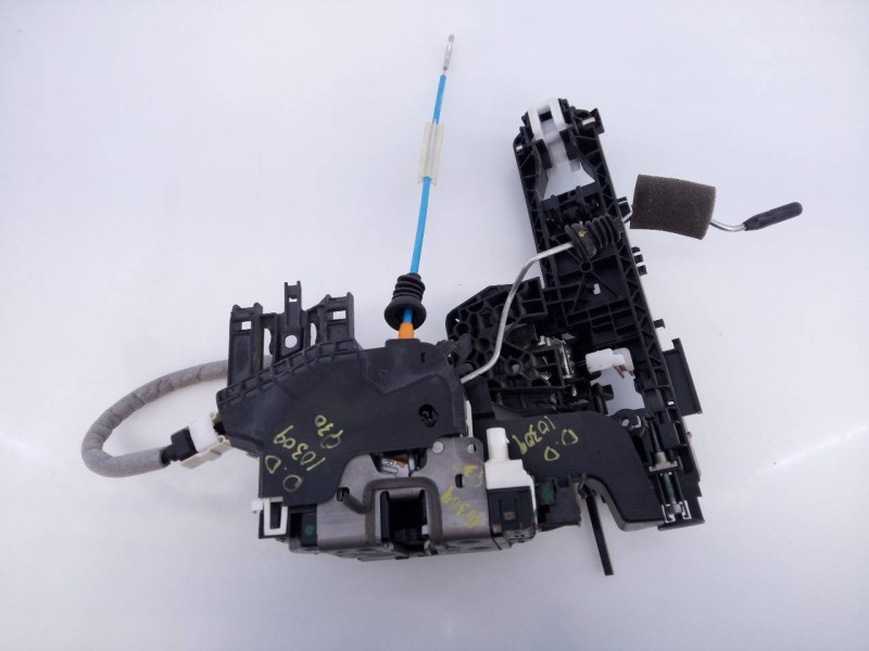 Recambio de cerradura puerta delantera derecha para infiniti q30 2.2d referencia OEM IAM 2017052210107  E2-A4-8-2