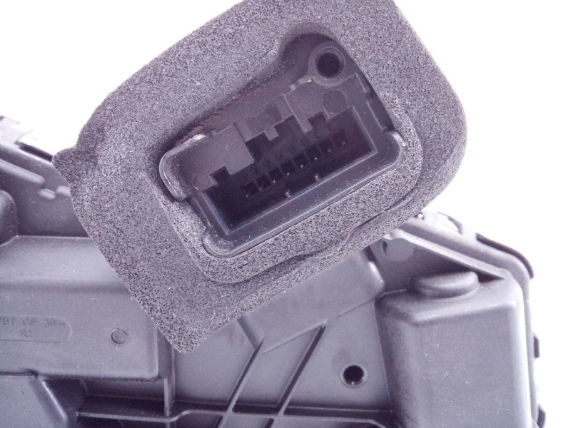 Recambio de cerradura puerta trasera derecha para skoda octavia lim. (nx3) vrs referencia OEM IAM 5TA839016M  E1-A5-36-1