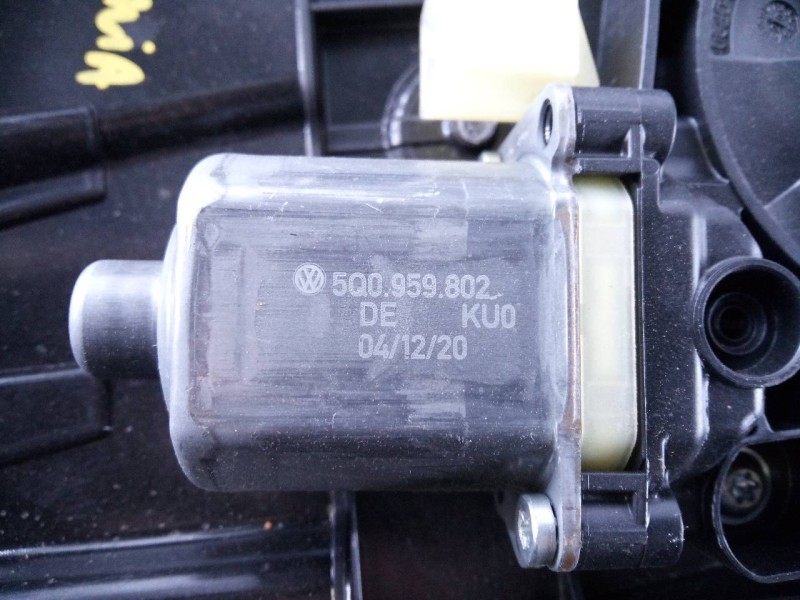 Recambio de elevalunas trasero derecho para skoda octavia lim. (nx3) vrs referencia OEM IAM 5Q0959802  