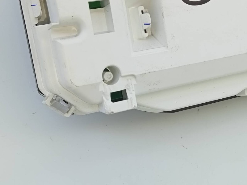 Recambio de cuadro instrumentos para mitsubishi l 200 diamant edition 4wd referencia OEM IAM 8100B996 0T31746 E3-A1-19-4