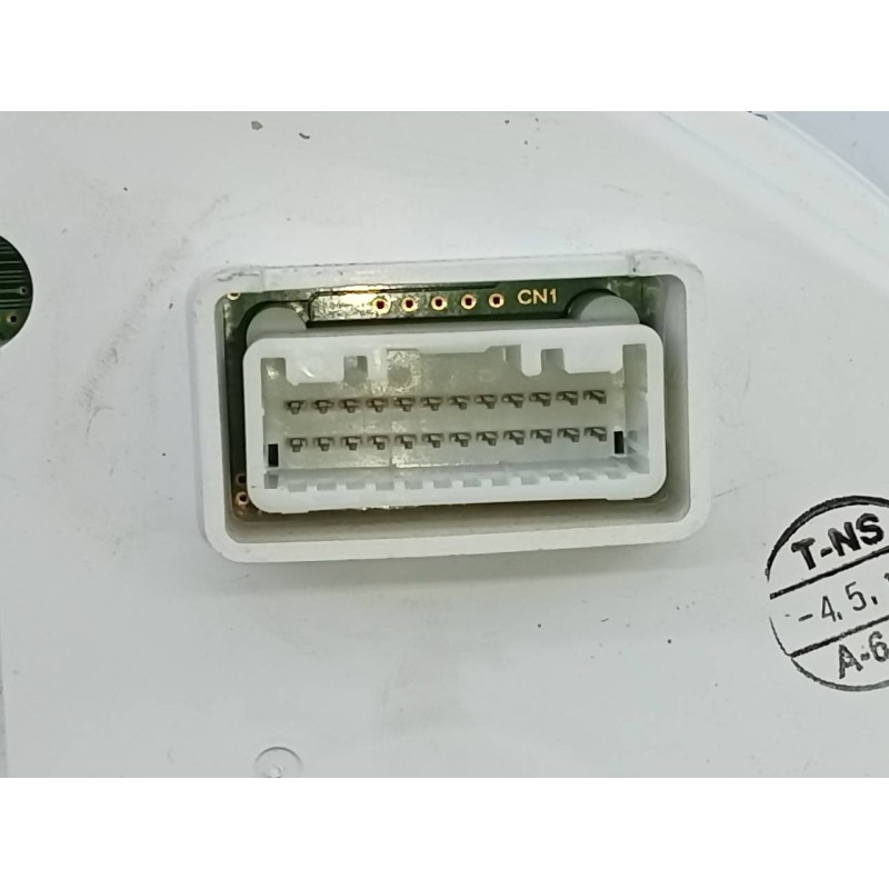 Recambio de cuadro instrumentos para mitsubishi l 200 diamant edition 4wd referencia OEM IAM 8100B996 0T31746 E3-A1-19-4