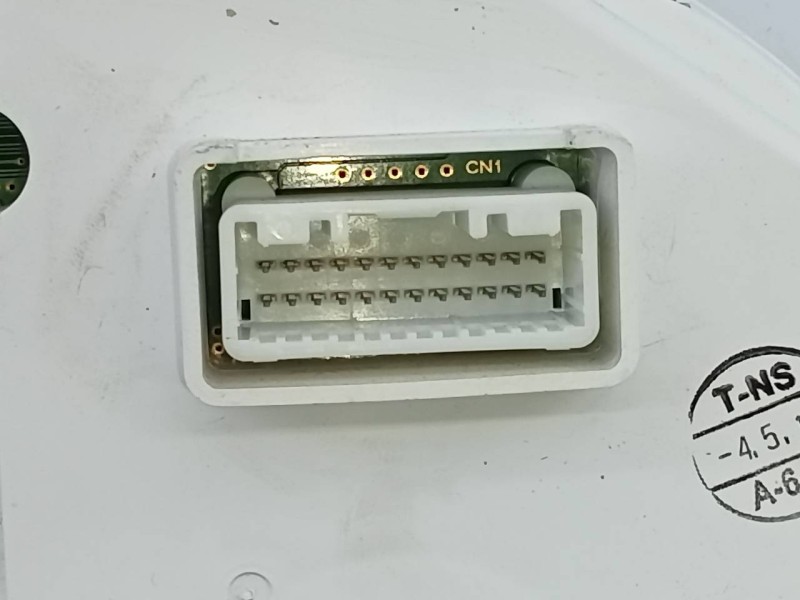 Recambio de cuadro instrumentos para mitsubishi l 200 diamant edition 4wd referencia OEM IAM 8100B996 0T31746 E3-A1-19-4