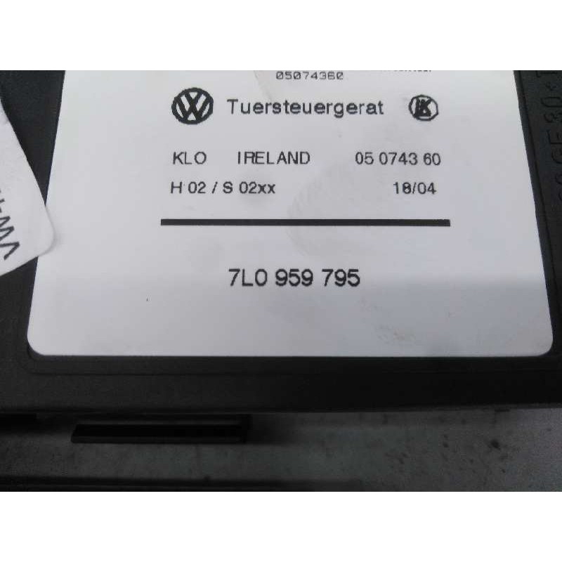 Recambio de motor elevalunas trasero izquierdo para volkswagen touareg (7la) tdi r5 referencia OEM IAM 7L0959795  E1-B6-28-2