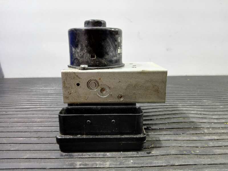 Recambio de abs para volkswagen touareg (7la) tdi r5 referencia OEM IAM 7L0614111F 10020402614 P3-A8-28-2