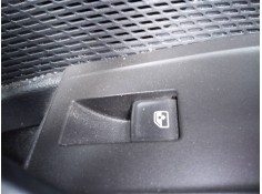 MANDO ELEVALUNAS DELANTERO DERECHO 