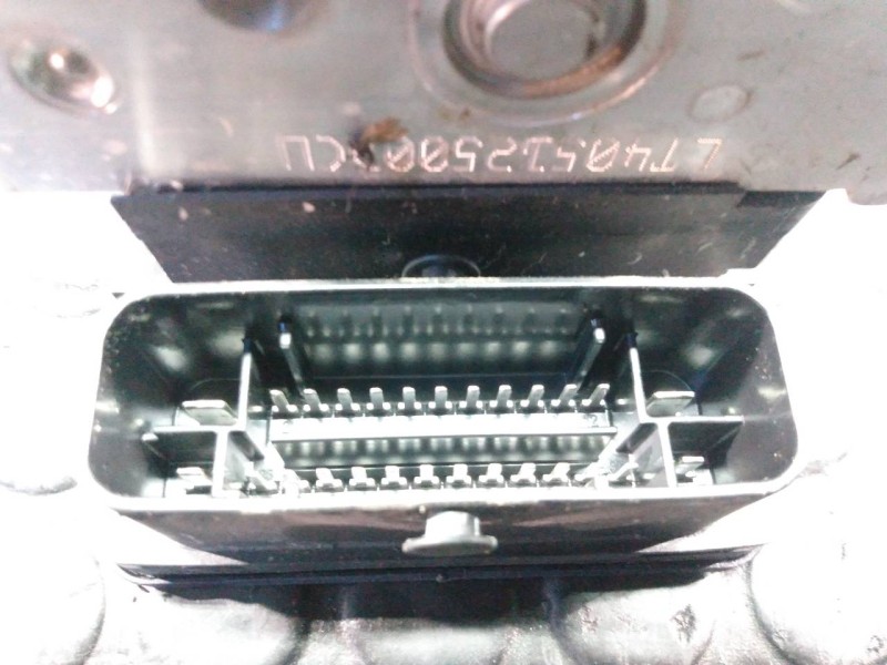 Recambio de abs para seat toledo (kg3) style referencia OEM IAM 6R0614517BD 18396607 P3-A8-2-5