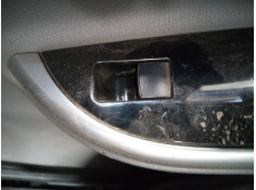 MANDO ELEVALUNAS TRASERO DERECHO 