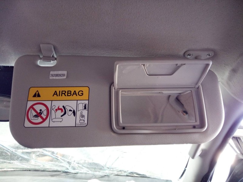 Recambio de parasol derecho para mitsubishi l 200 diamant edition 4wd referencia OEM IAM   