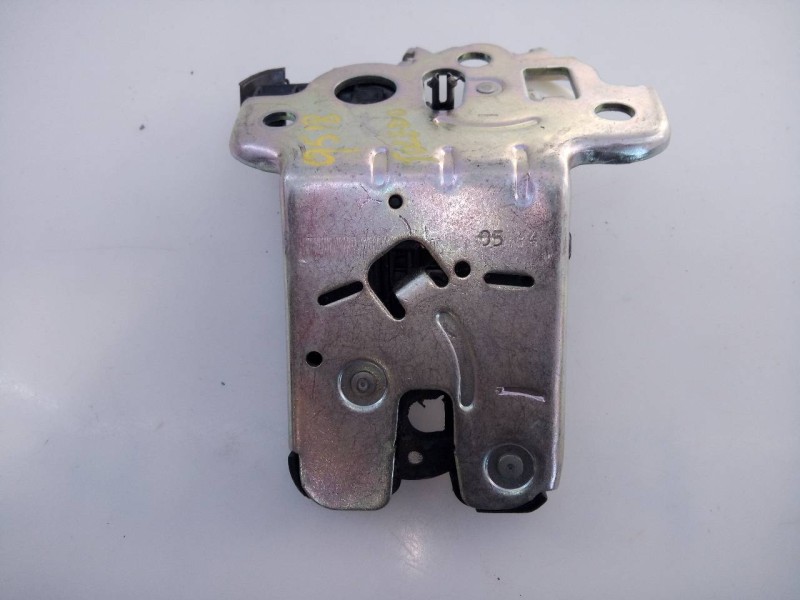 Recambio de cerradura maletero / porton para seat toledo (kg3) style referencia OEM IAM   E1-B6-3-2