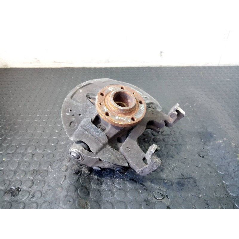 Recambio de mangueta delantera derecha para peugeot 3008 gt line referencia OEM IAM   P1-B5-32