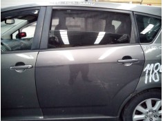 Recambio de puerta trasera izquierda para toyota corolla verso (r1) 2.2 d-4d luna referencia OEM IAM   