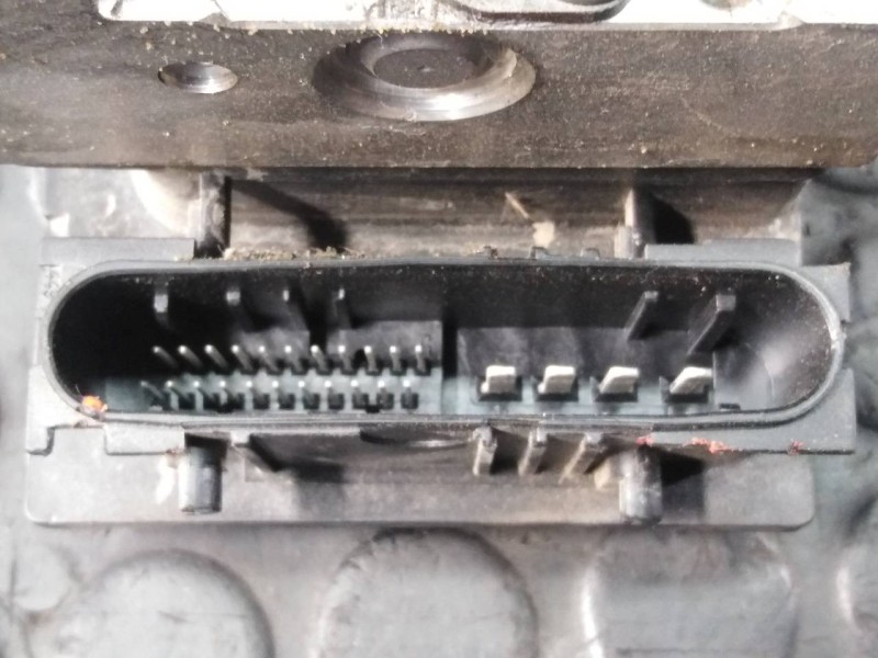 Recambio de abs para renault clio iii confort dynamique referencia OEM IAM 8200334969 0265231516 P3-A8-10-4