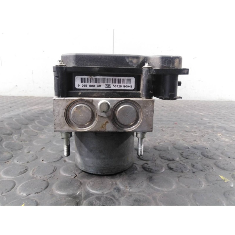 Recambio de abs para renault clio iii confort dynamique referencia OEM IAM 8200334969 0265231516 P3-A8-10-4