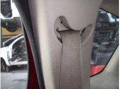 CINTURON SEGURIDAD TRASERO DERECHO 