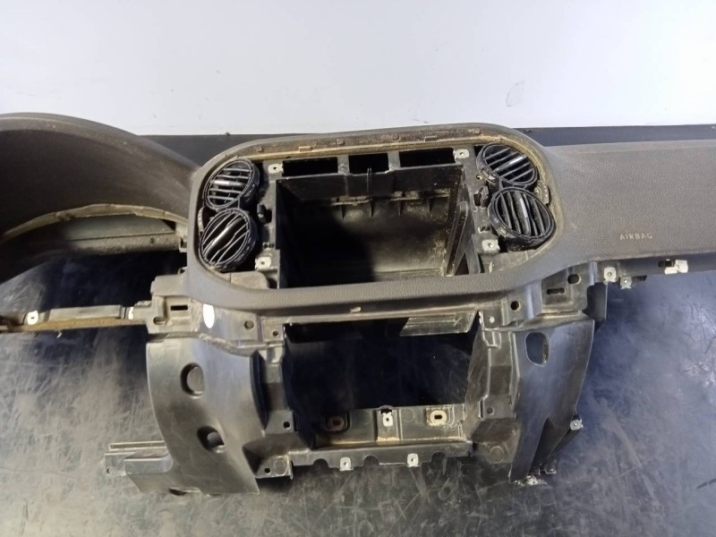 Recambio de salpicadero para volkswagen tiguan (5n1) 1.4 16v tsi referencia OEM IAM 5N0010718F  P1-A4-15