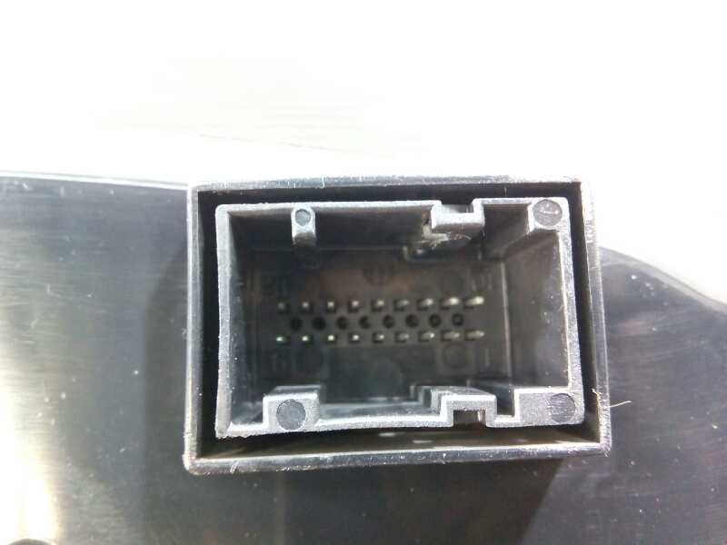 Recambio de cuadro instrumentos para fiat bravo (198) referencia OEM IAM 51761172  E2-B2-56-2