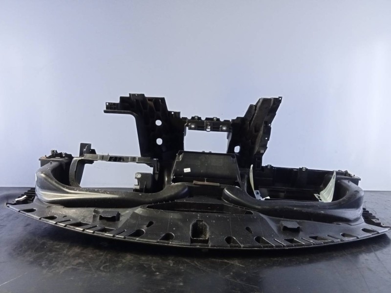 Recambio de salpicadero para volkswagen tiguan (5n1) 1.4 16v tsi referencia OEM IAM 5N0010718F  P1-A4-15