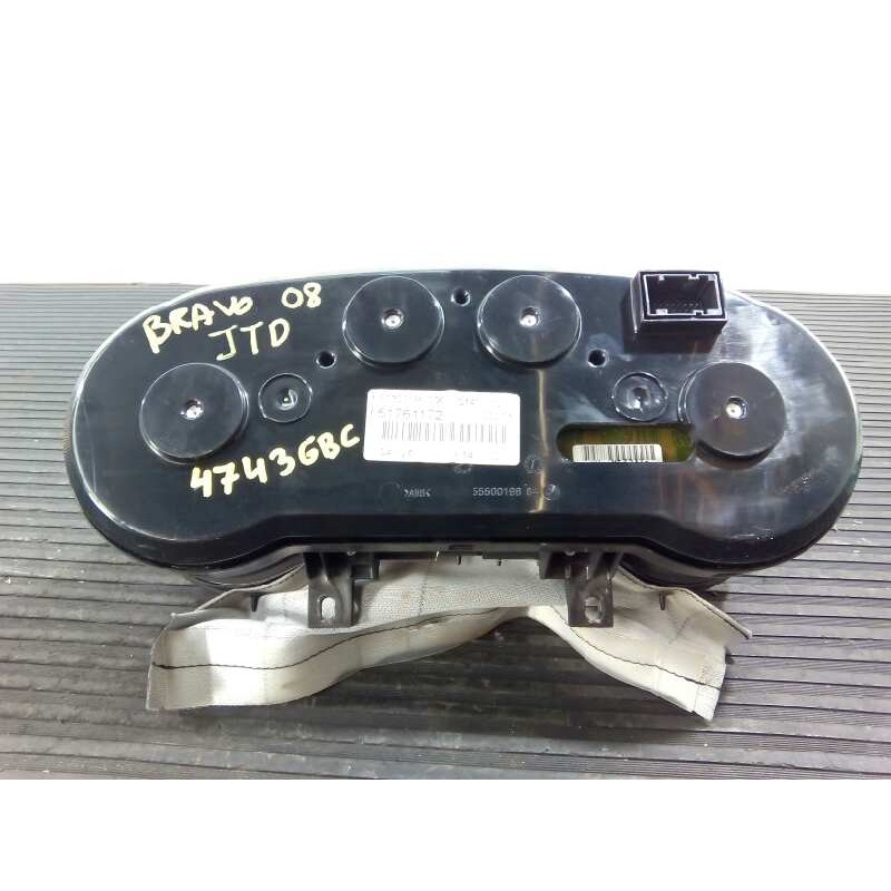 Recambio de cuadro instrumentos para fiat bravo (198) referencia OEM IAM 51761172  E2-B2-56-2