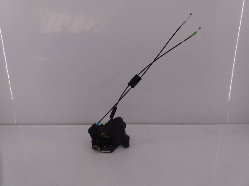 Recambio de cerradura puerta delantera izquierda para toyota land cruiser (j15) gx referencia OEM IAM 6A6061411  E2-B4-30-1