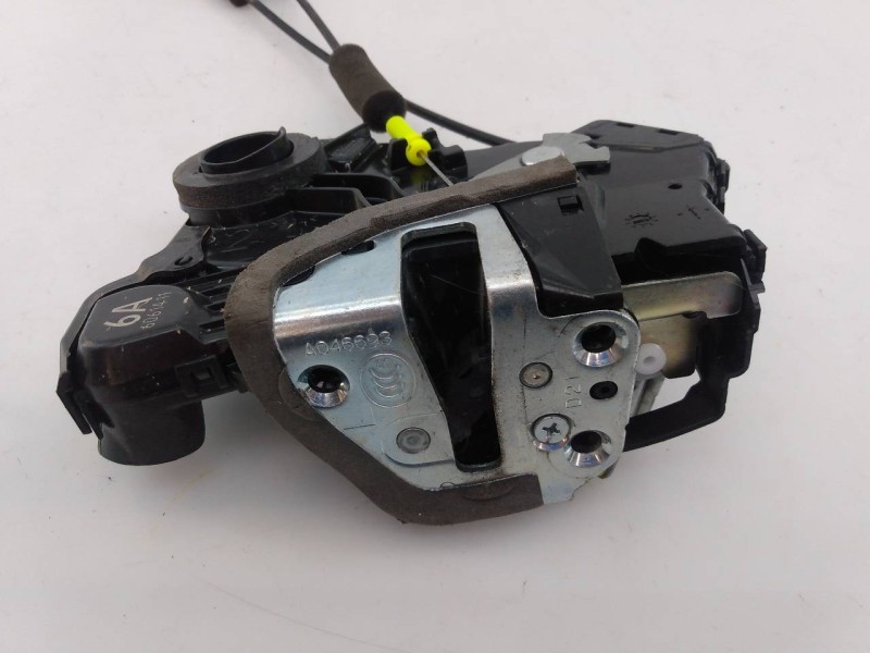 Recambio de cerradura puerta delantera izquierda para toyota land cruiser (j15) gx referencia OEM IAM 6A6061411  E2-B4-30-1