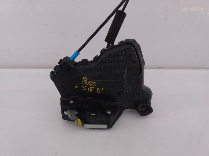 Recambio de cerradura puerta delantera izquierda para toyota land cruiser (j15) gx referencia OEM IAM 6A6061411  E2-B4-30-1