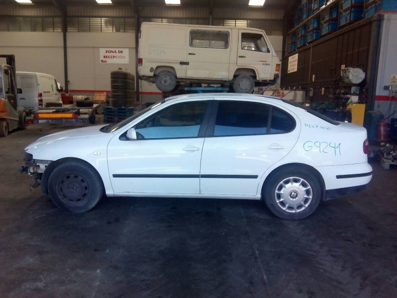 seat toledo (1m2) del año 2000