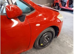 Recambio de aleta delantera derecha para toyota auris active referencia OEM IAM    2