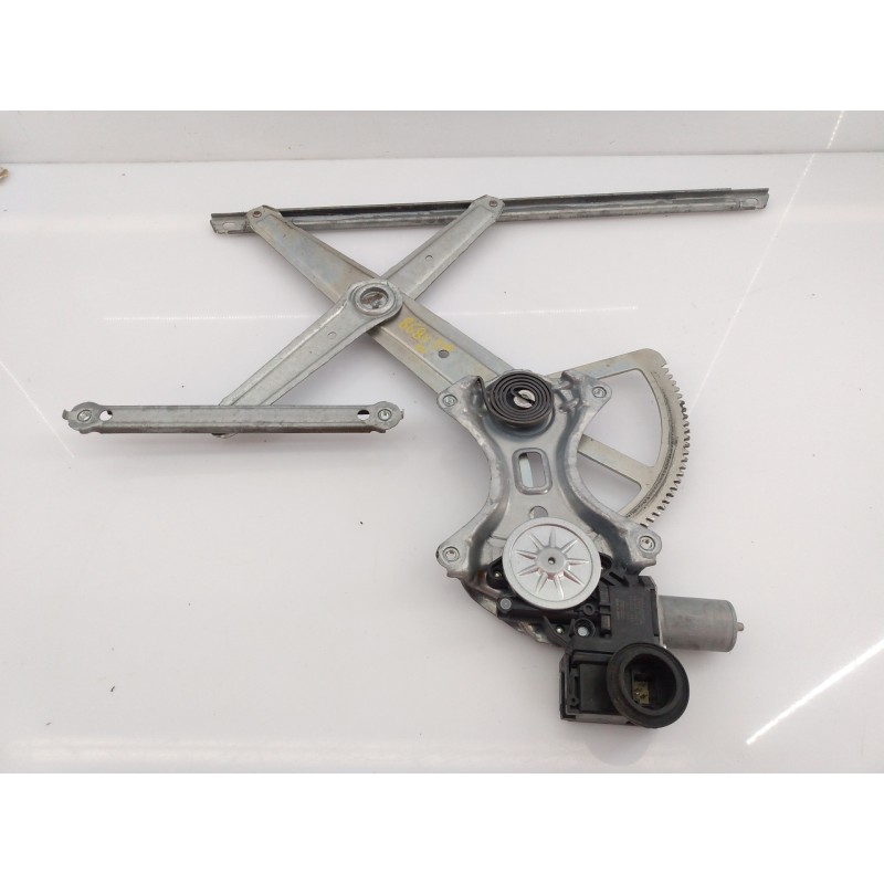 Recambio de elevalunas delantero izquierdo para toyota land cruiser (j15) gx referencia OEM IAM 0620204551  E1-B3-31-1