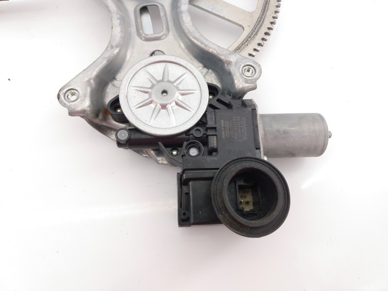 Recambio de elevalunas delantero izquierdo para toyota land cruiser (j15) gx referencia OEM IAM 0620204551  E1-B3-31-1