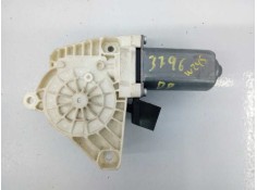 MOTOR ELEVALUNAS DELANTERO DERECHO 996145102 1698204442 E2-A1-12-1