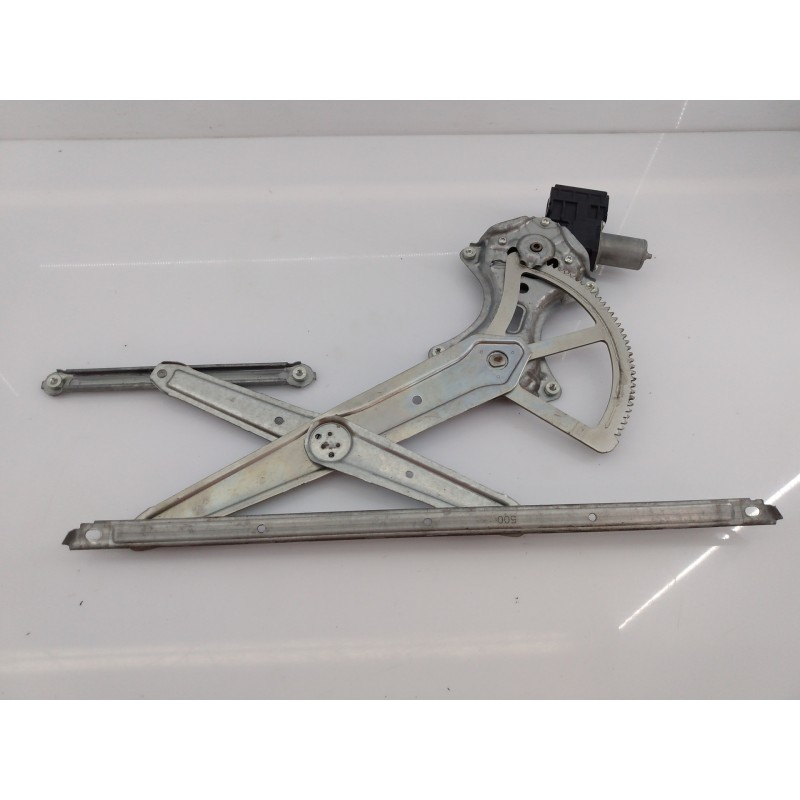 Recambio de elevalunas delantero izquierdo para toyota land cruiser (j15) gx referencia OEM IAM 0620204551  E1-B3-31-1