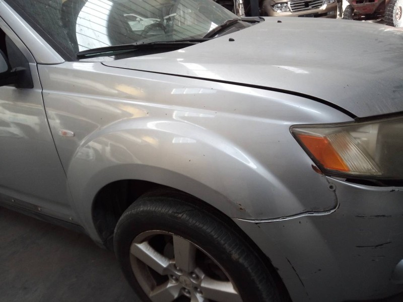 Recambio de aleta delantera derecha para mitsubishi outlander (cw0) 2.0 di-d intense referencia OEM IAM   