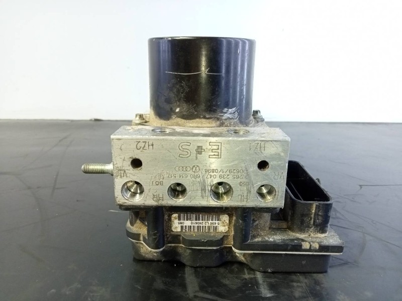 Recambio de abs para seat ibiza st (6j8) style referencia OEM IAM 6R0614517AE 6R0907379AJ P3-B8-27-1