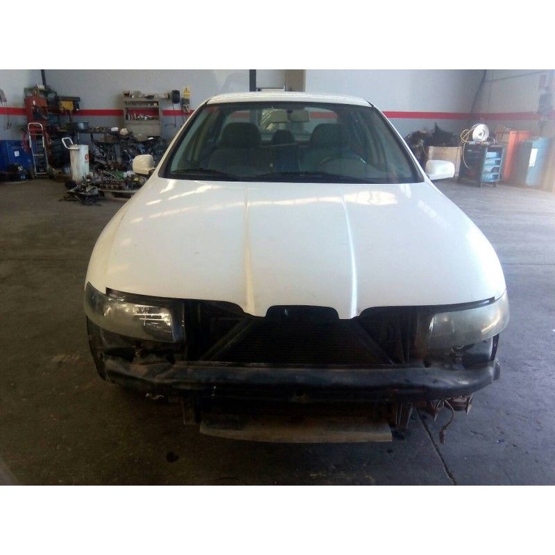 seat toledo (1m2) del año 2000