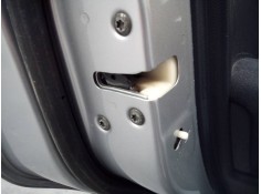 CERRADURA PUERTA TRASERA IZQUIERDA 