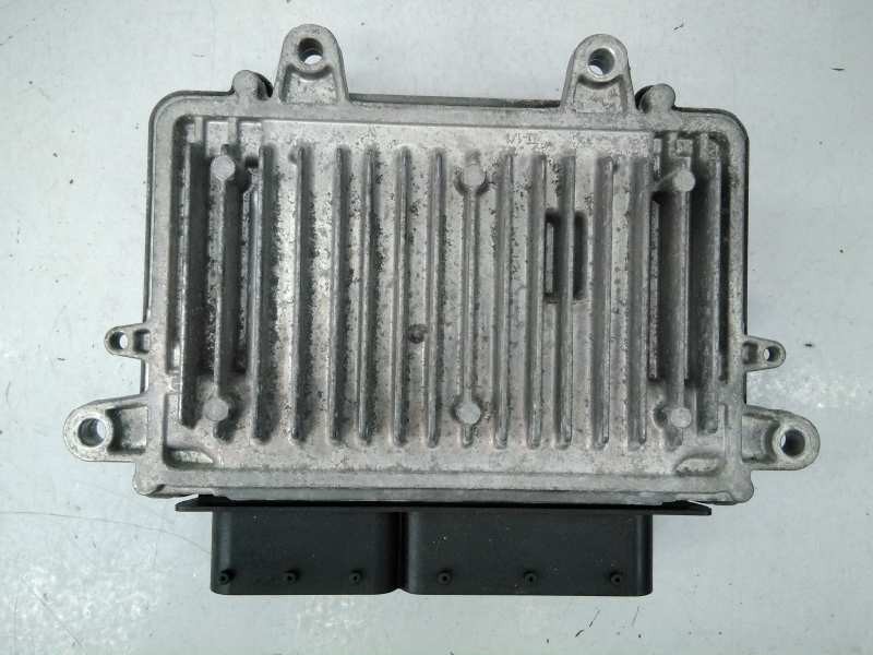 Recambio de centralita motor uce para mercedes-benz clase b (w245) 200 cdi (245.208) referencia OEM IAM A6401501891 0281013967 E