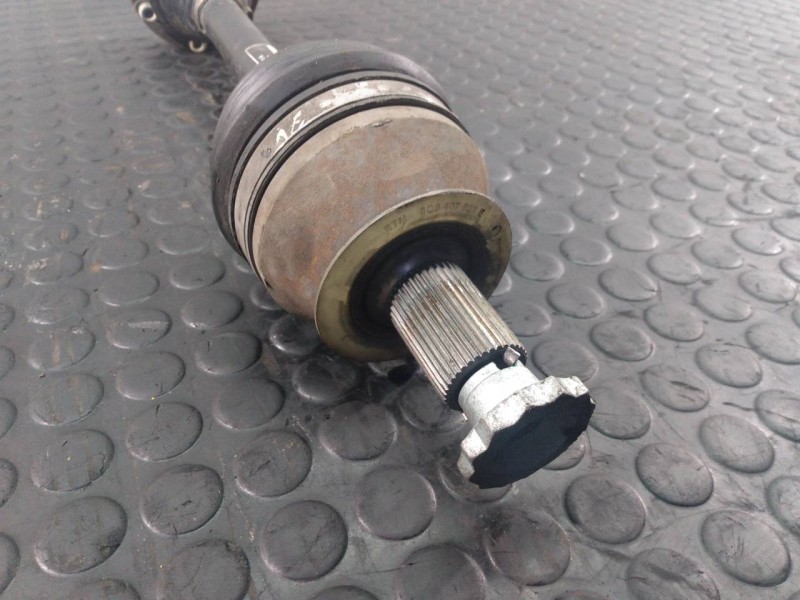 Recambio de transmision delantera izquierda para seat toledo (kg3) style referencia OEM IAM 6R0407761A  P1-A6-42