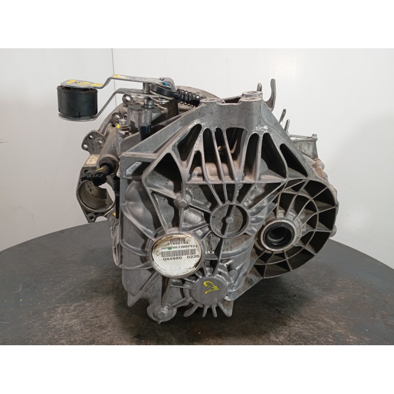 Recambio de caja cambios para infiniti q30 q30 referencia OEM IAM 51998193 044580 M1-B3-112