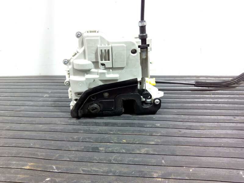 Recambio de cerradura puerta trasera izquierda para audi a1 sportback (8xf) design referencia OEM IAM 8X0839015E  E1-B6-16-3