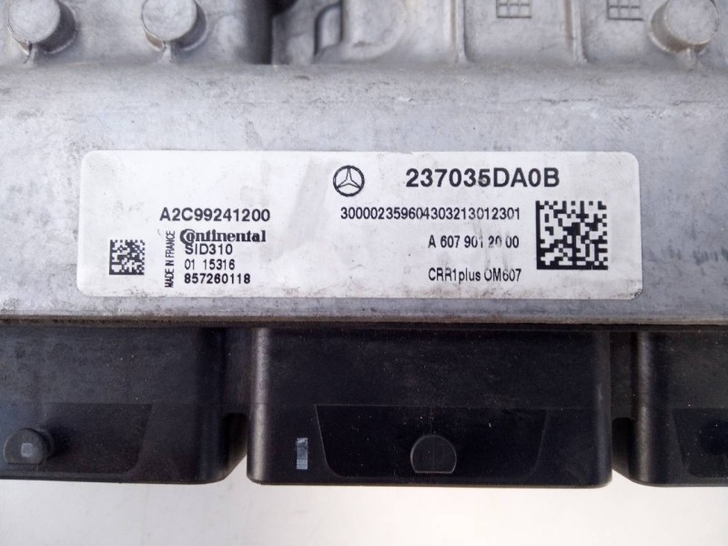 Recambio de centralita motor uce para infiniti q30 q30 referencia OEM IAM 237035DA0B A2C99241200 E3-B4-32-4