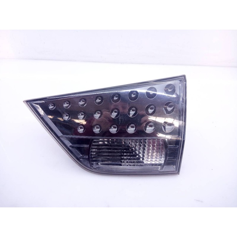 Recambio de piloto trasero derecho porton para mitsubishi outlander (cw0) challenge 4wd referencia OEM IAM   E2-B4-49-2