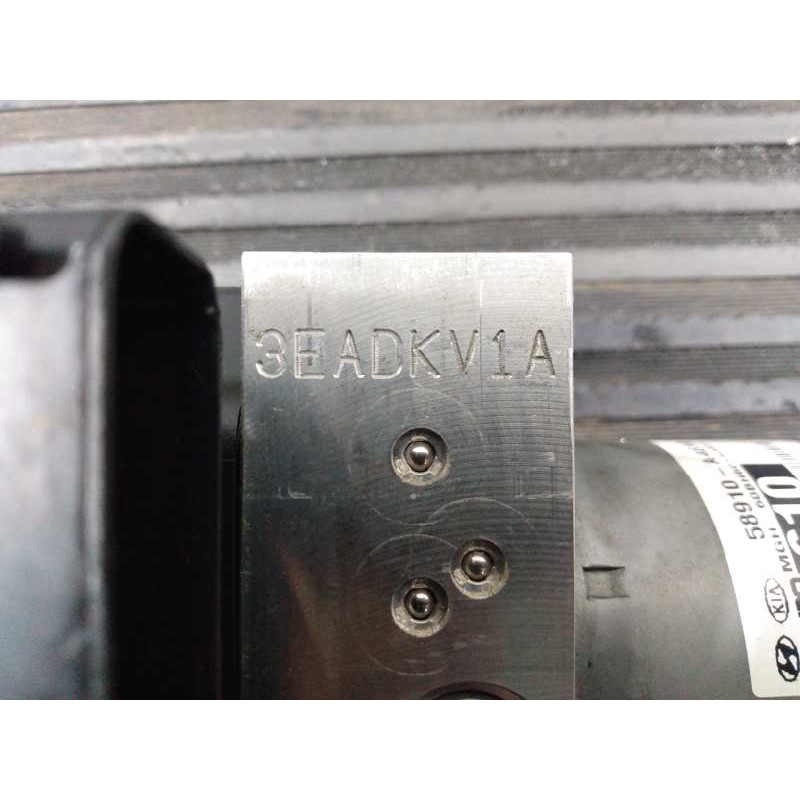 Recambio de abs para kia carens ( ) drive referencia OEM IAM 58910A4610 3EADKV1A P3-A8-27-1