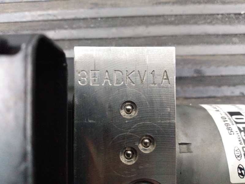 Recambio de abs para kia carens ( ) drive referencia OEM IAM 58910A4610 3EADKV1A P3-A8-27-1