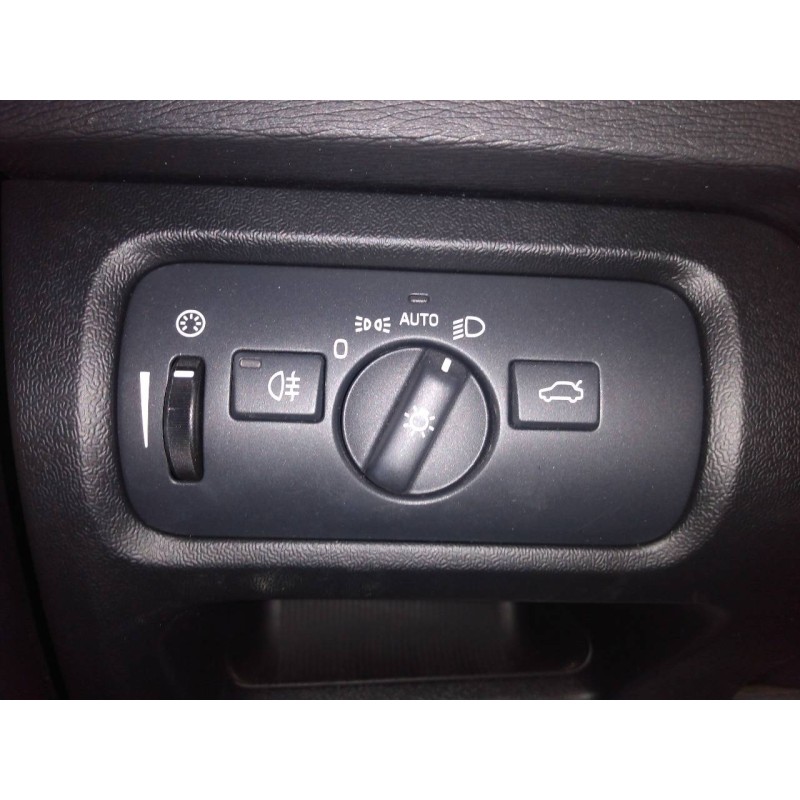 Recambio de mando luces para volvo v40 momentum referencia OEM IAM   